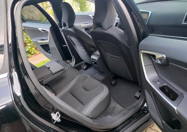 Volvo XC 60 cena 59800 przebieg: 194000, rok produkcji 2013 z Kielce małe 562